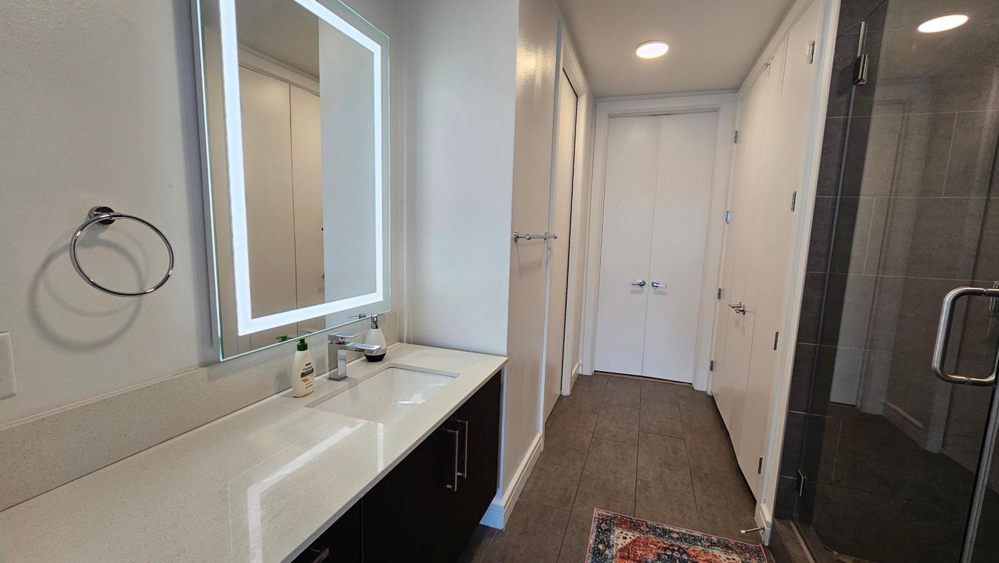 Luxury Highrise In Midtown - Skyline Views And Chic Decor Apartment Houston Luaran gambar